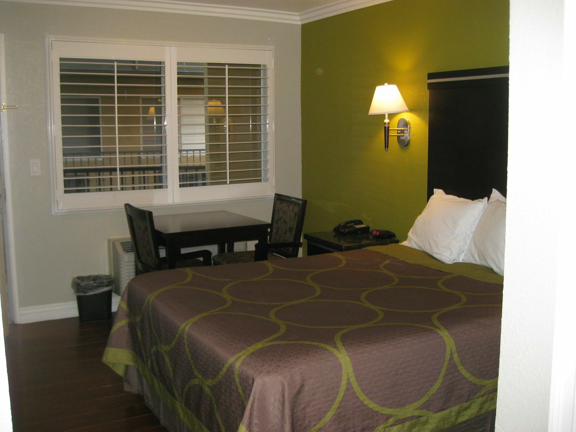 Super 8 By Wyndham Inglewood/lax/la Airport Hotel Inglewood
