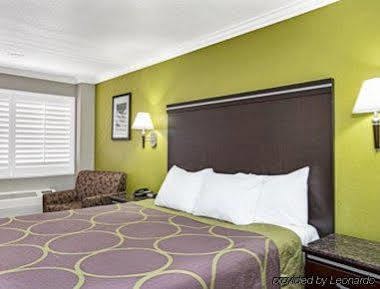 Super 8 By Wyndham Inglewood/lax/la Airport Hotel Inglewood