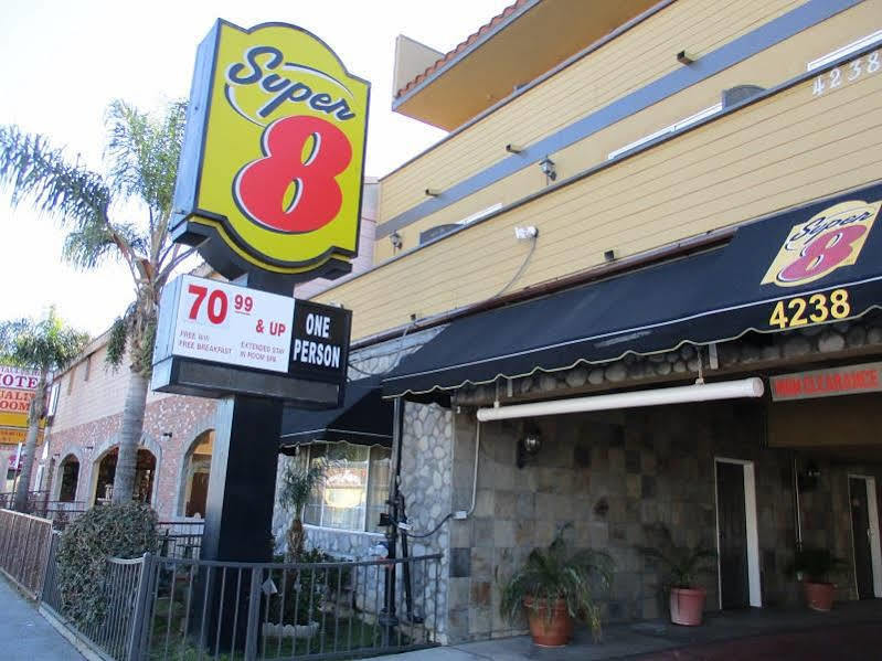 Super 8 By Wyndham Inglewood/lax/la Airport Inglewood